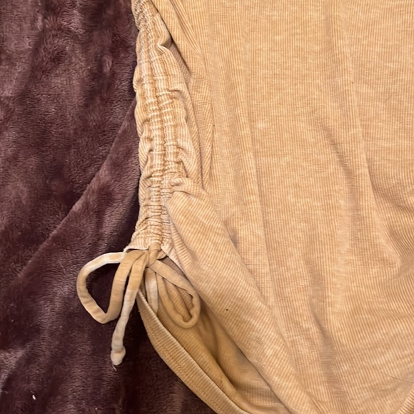 CHASER - beige muscle tank top with ruched detail size small - Picture 7 of 14